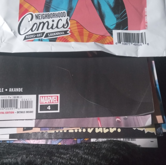 10 Pack of New Comic Books - Picture 2 of 2